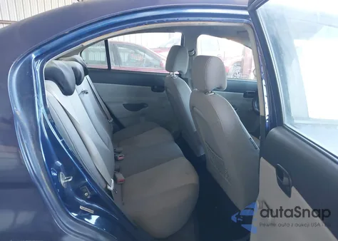 2009 Hyundai Accent Gls from USA, damaged, VIN KMHCN46C99U288903